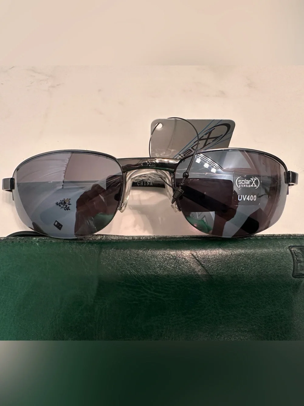 Men's Polarized Silver Frame Sunglasses with Dark Gray Lenses
